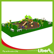 Lustige Gummi Matte Bodenbelag Stroh Haus Spielplatz im Park mit Swing und Outdoor Fitness verwendet